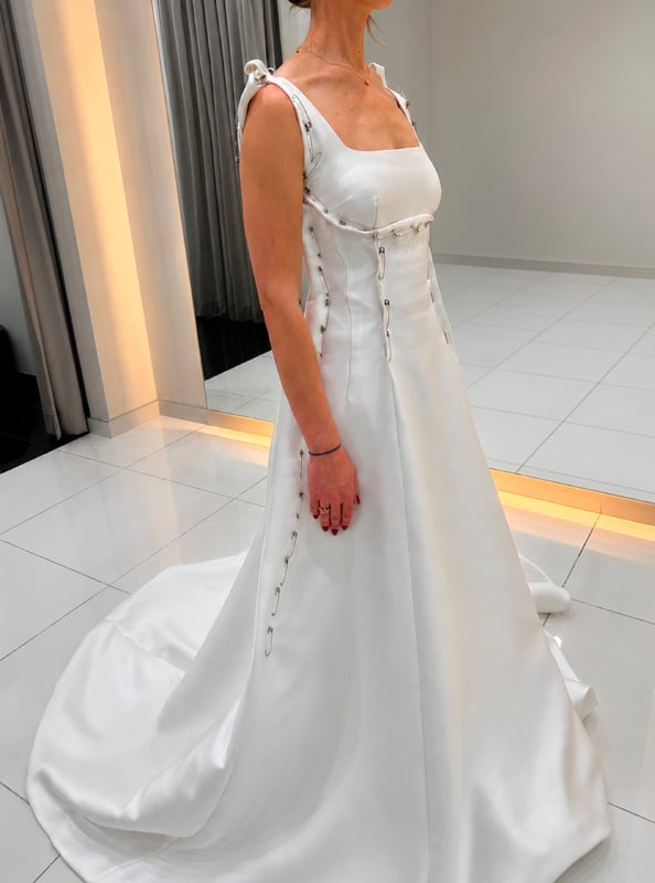 Wedding Dress · Hemming