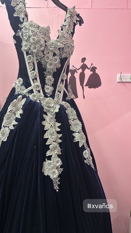 Wedding Dress · Hemming