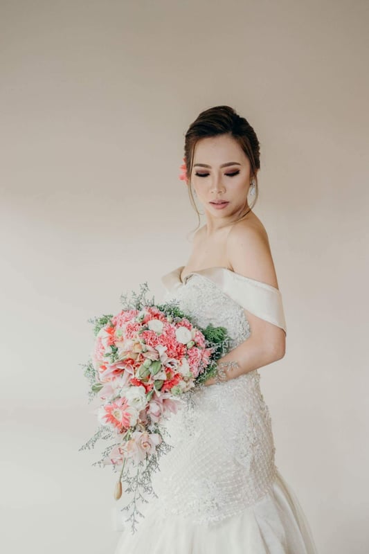 Wedding Dress · Hemming