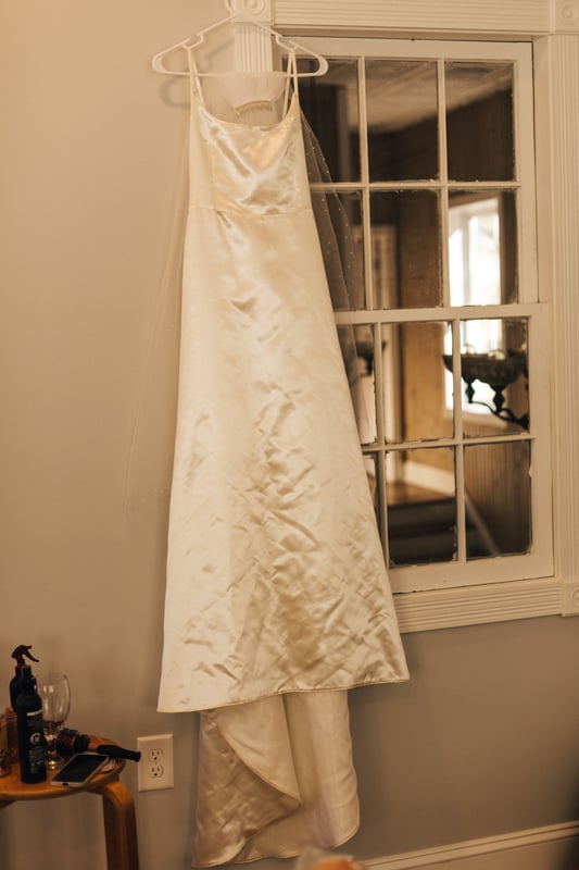 Wedding Dress · Hemming
