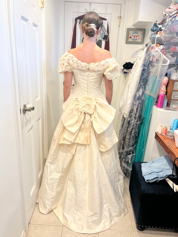 Wedding Dress · Hemming