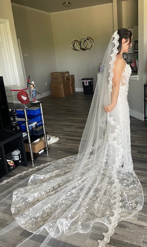 Wedding Dress · Hemming