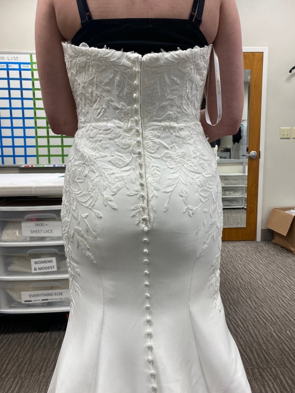 Wedding Dress · Hemming