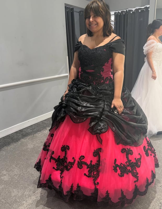 Wedding Dress · Hemming