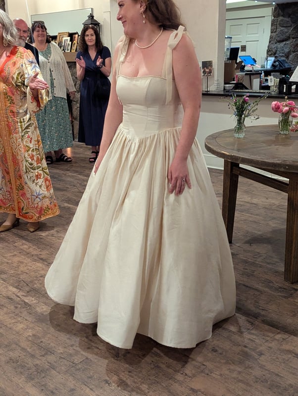 Wedding Dress · Hemming