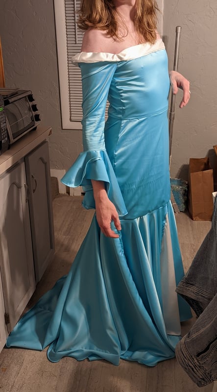 Wedding Dress · Hemming