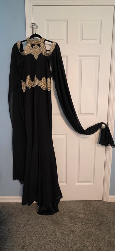 Wedding Dress · Hemming