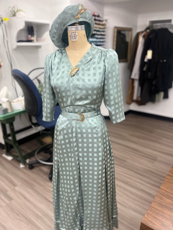 Wedding Dress · Hemming