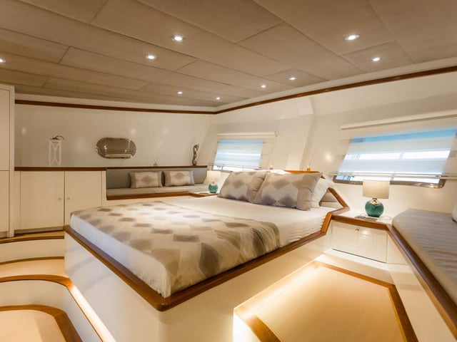16 Grand Sailor Aft Master 2