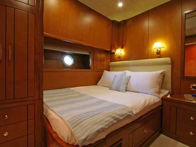 TANGO CHARLIE   35