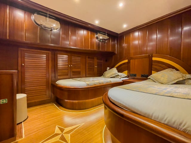 28 Diva Deniz Twin Cabin 2