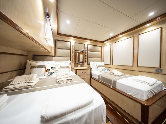Kaan Ayaz Luxury Gulet Charter (42)