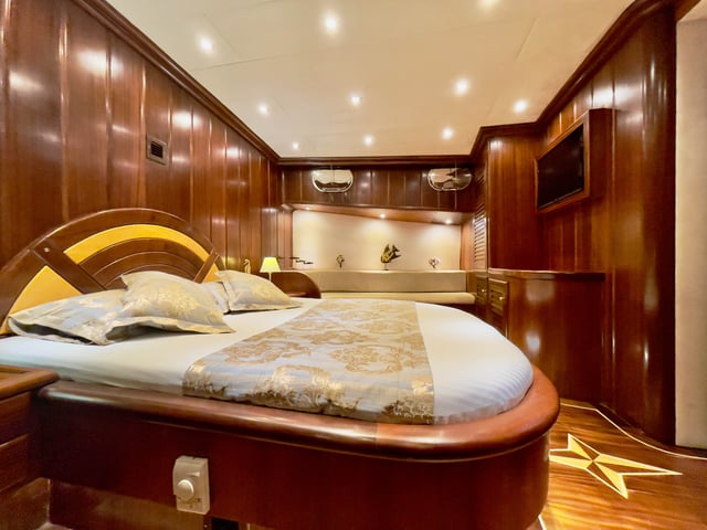 33 Diva Deniz Front Master 2