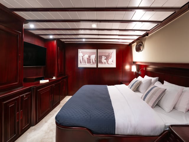 Always Smile yacht interior or exterior view