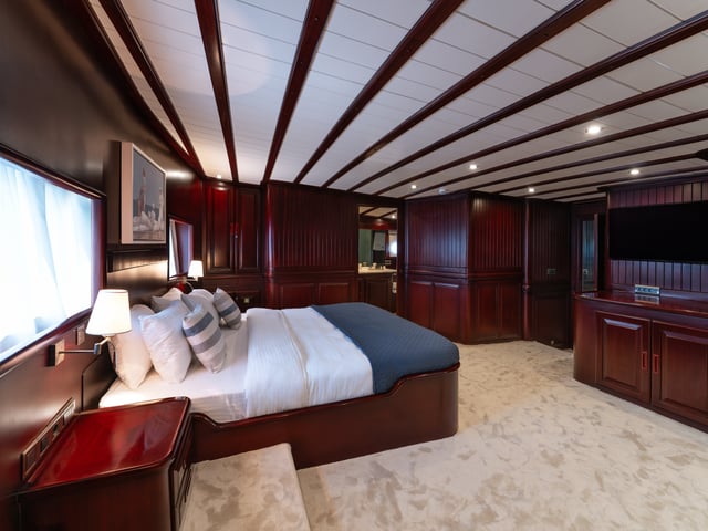 Always Smile yacht interior or exterior view