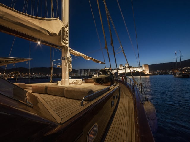Arabella yacht