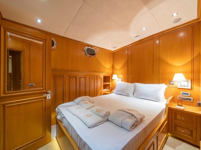 Babylon yacht interior or exterior view