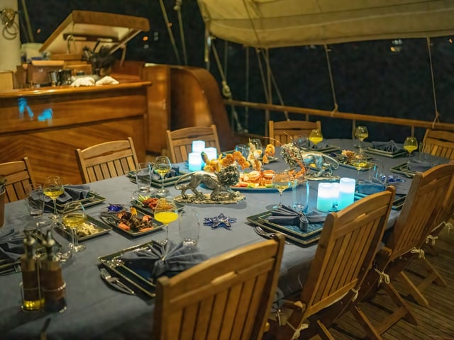 Babylon yacht interior or exterior view