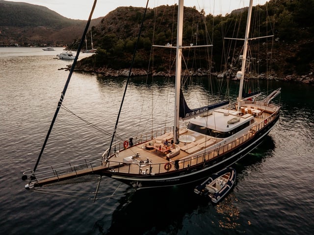 Blue Heaven yacht