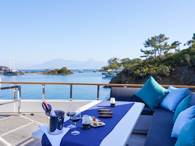 Cinar Yildizi yacht interior or exterior view