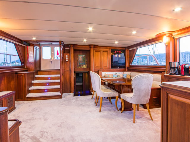 Dea Del Mare yacht interior or exterior view