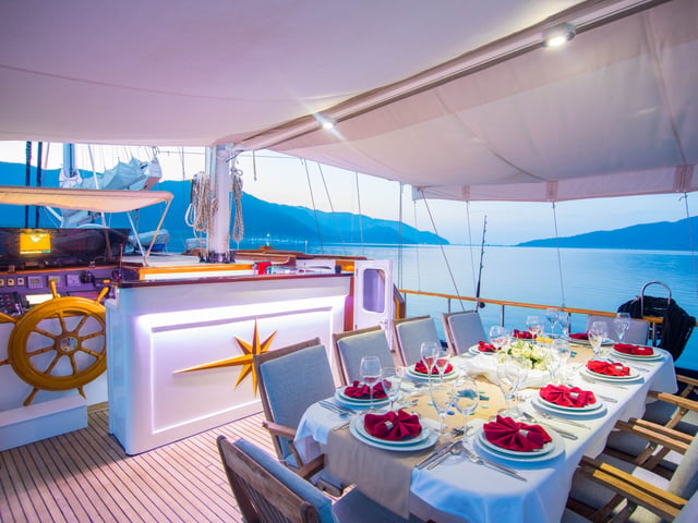 Dea Del Mare yacht interior or exterior view