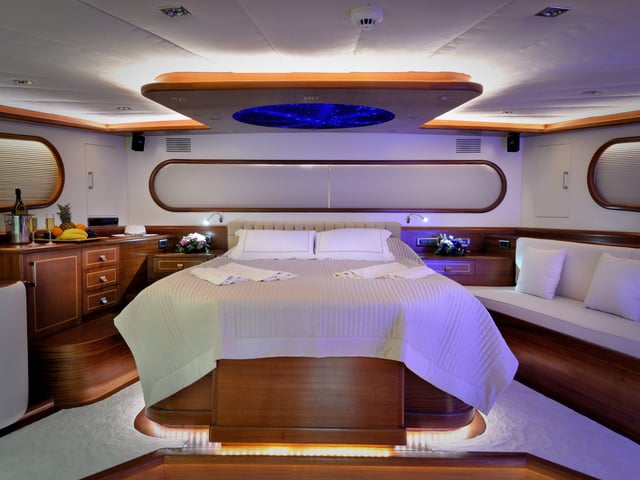 Dolce Mare yacht interior or exterior view