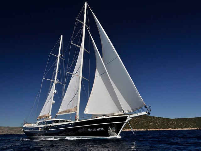 Dolce Mare yacht