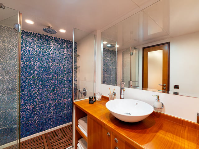 Get Away yacht interior or exterior view