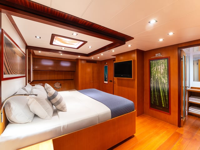Get Away yacht interior or exterior view
