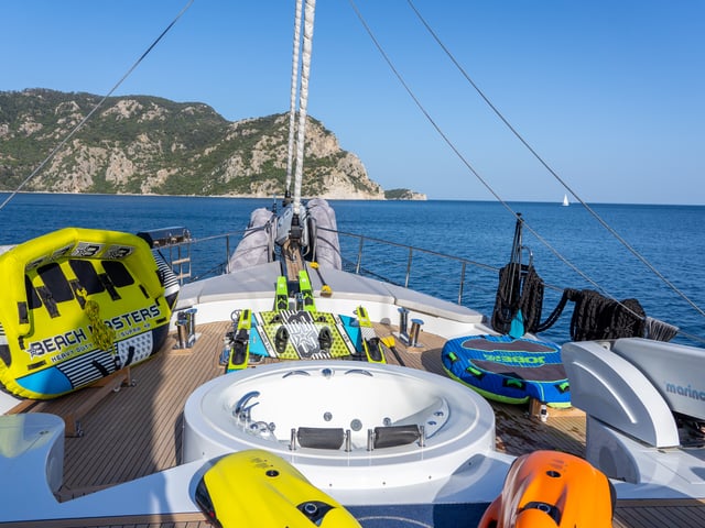 Good Life yacht interior or exterior view
