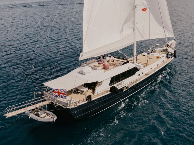 Good Life yacht