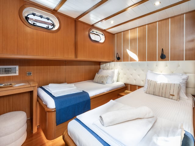 Gozdem The One yacht interior or exterior view