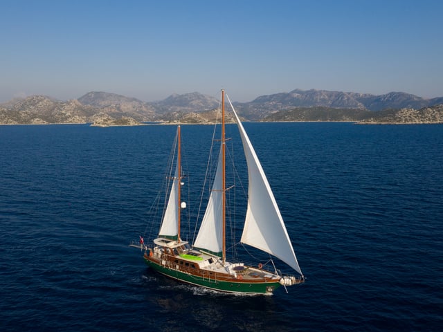 Lady Freya yacht aerial view