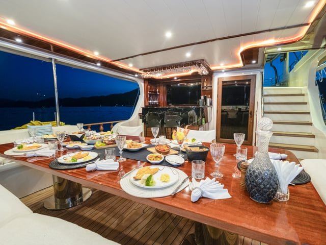Luce Del Mare yacht interior or exterior view