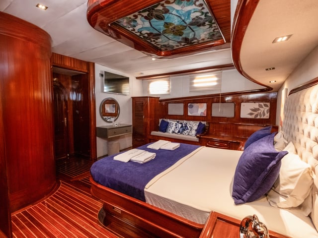 Luce Del Mare yacht interior or exterior view