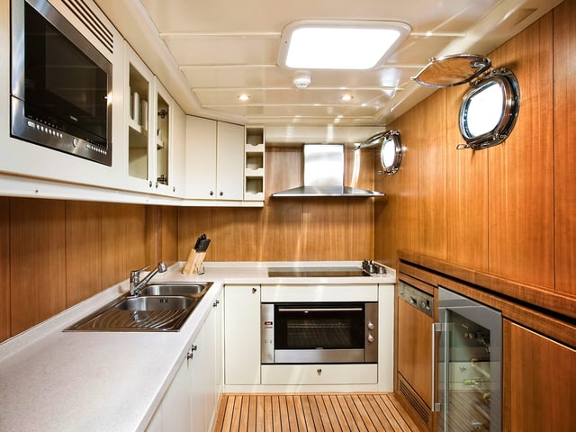 Miss Be yacht interior or exterior view