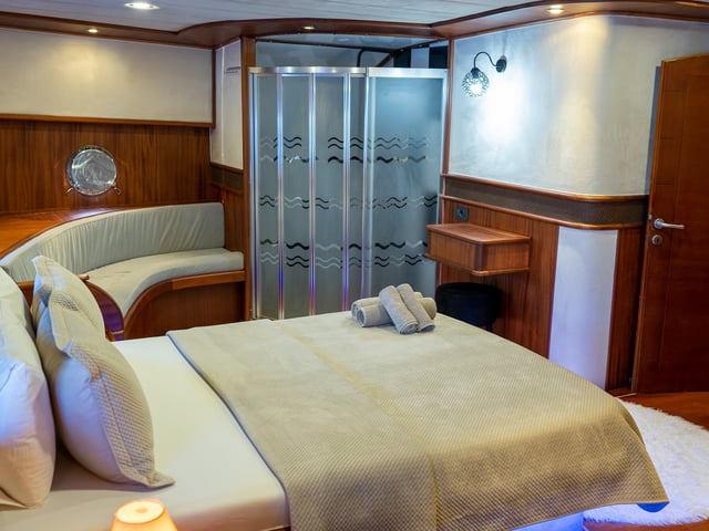 Nevra Queen yacht interior or exterior view
