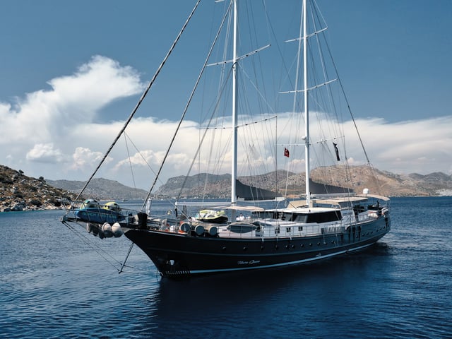 Nevra Queen yacht interior or exterior view