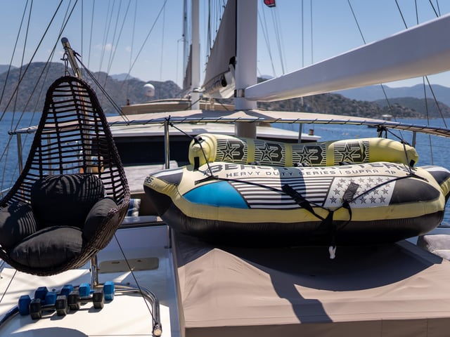 Nevra Queen yacht interior or exterior view