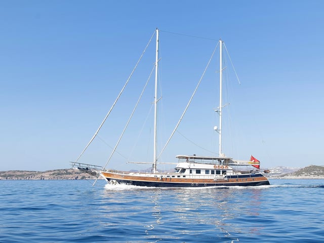 Oguz Bey yacht interior or exterior view