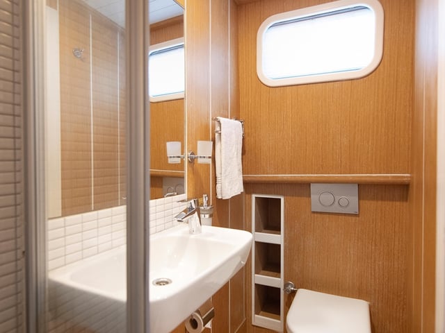 Oguz Bey yacht interior or exterior view