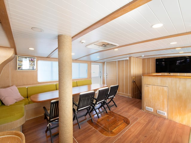 Oguz Bey yacht interior or exterior view