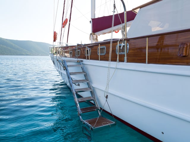 Primadonna yacht interior or exterior view