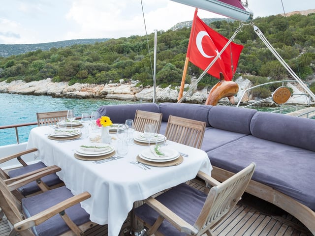 Primadonna yacht interior or exterior view