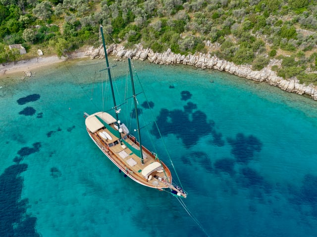 Ros Mare yacht interior or exterior view