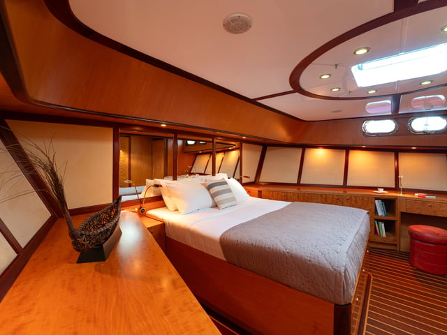 Serenity 86 yacht interior or exterior view