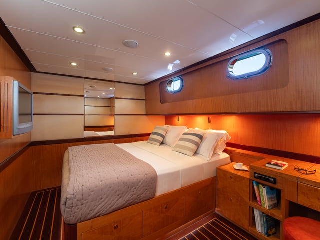 Serenity 86 yacht interior or exterior view