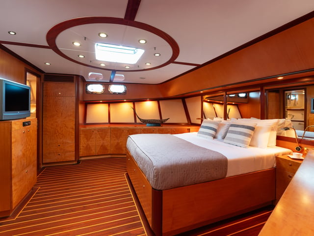 Serenity 86 yacht interior or exterior view