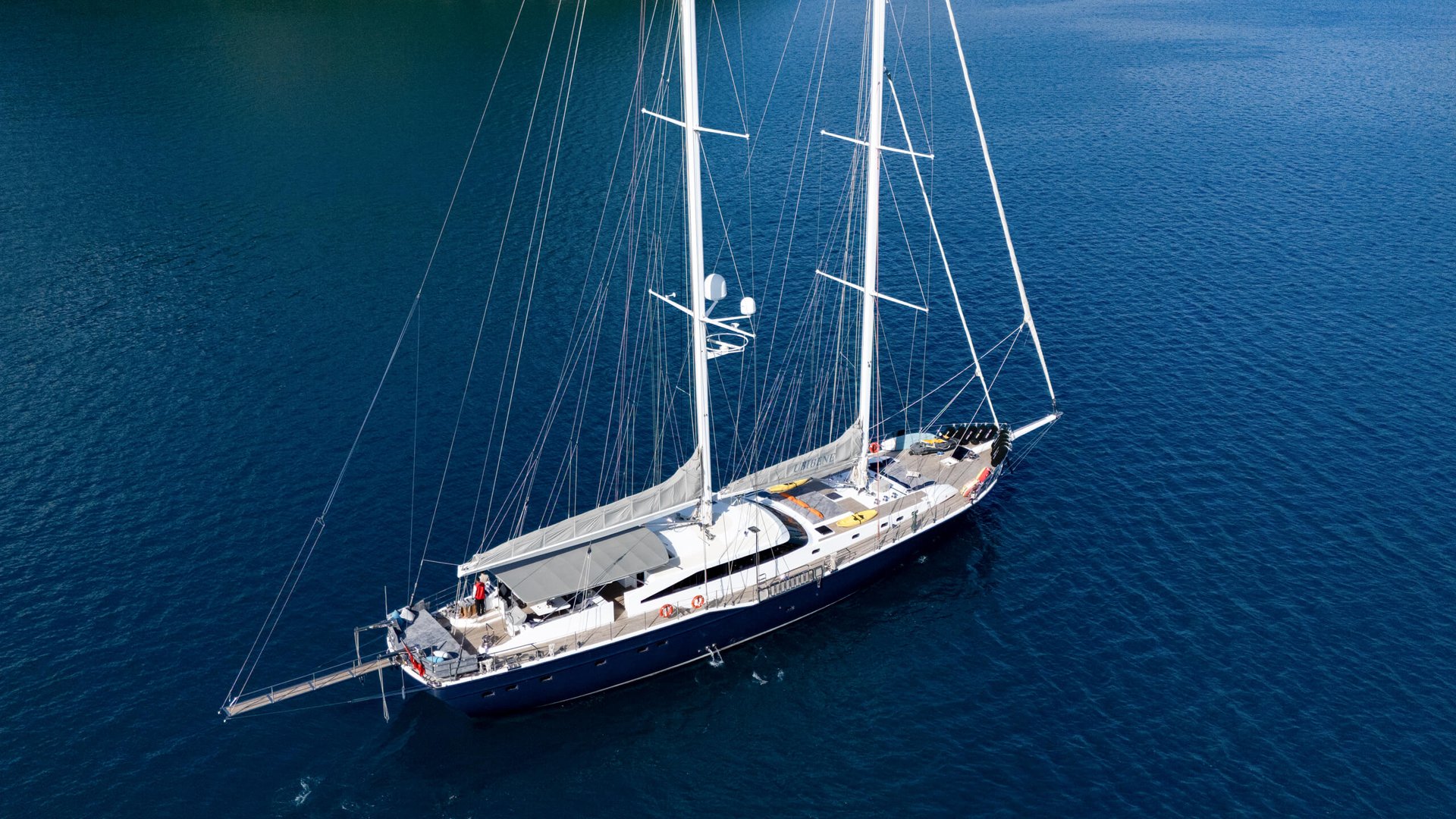 Ubibene yacht aerial view